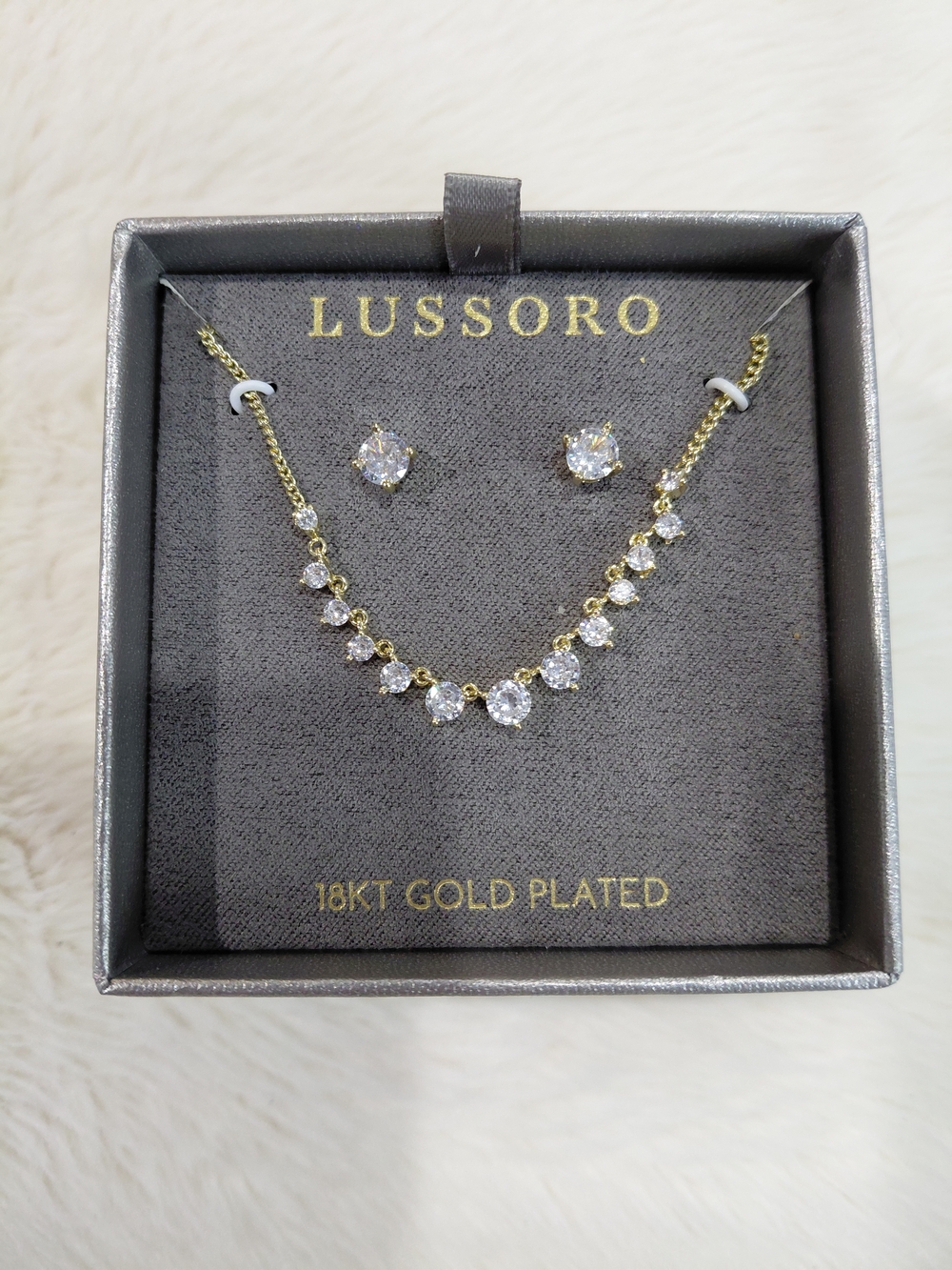 New Lussoro 18kt Gold Plated Necklace With Earrings Set